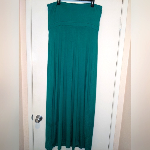 Fold Over Maxi Skirt - Picture 4 of 5